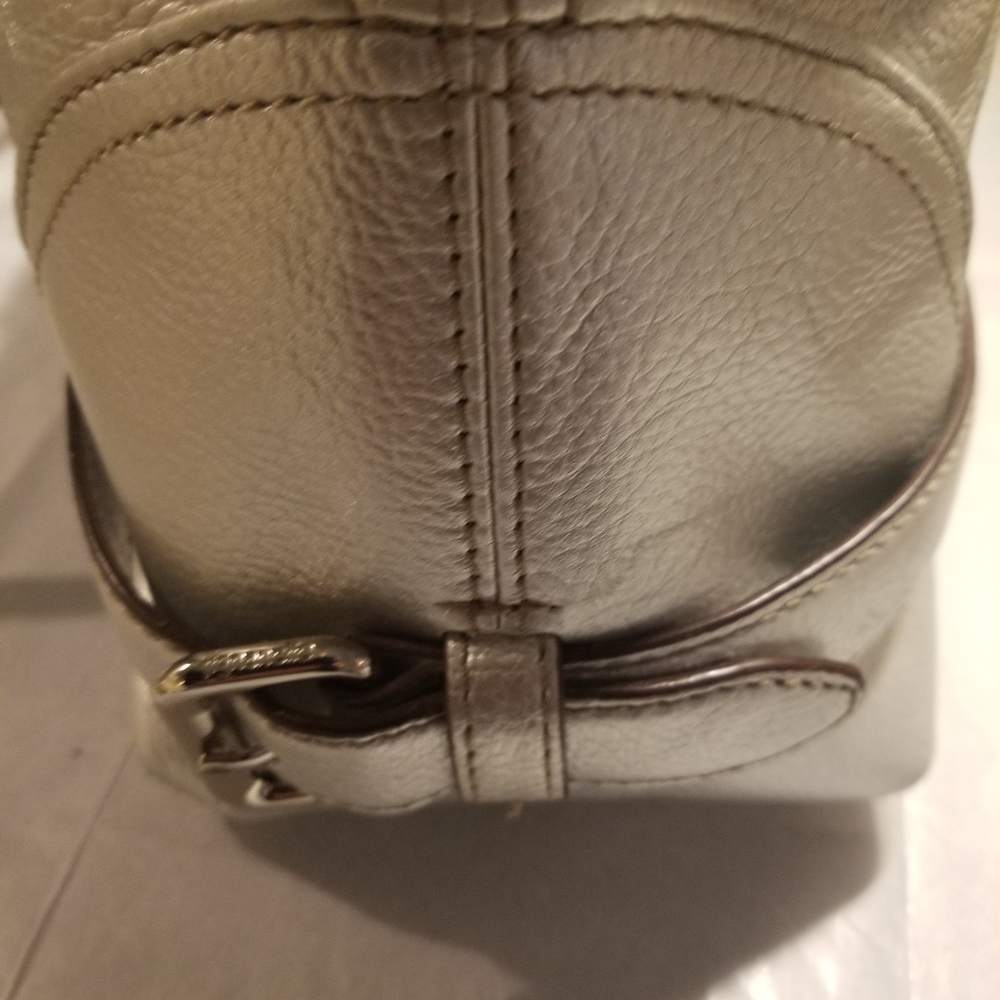 ELEGANT HANDBAG - Picture 10 of 16